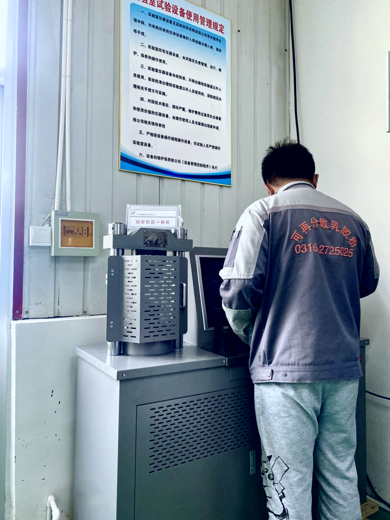 Flexural and compressive strength testing equipment